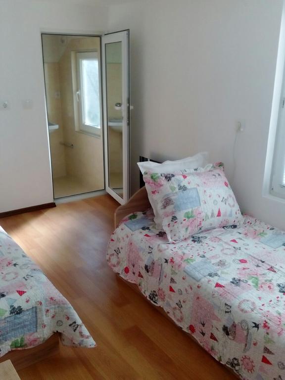 Magnolia Guest House Haskovo Eksteriør billede